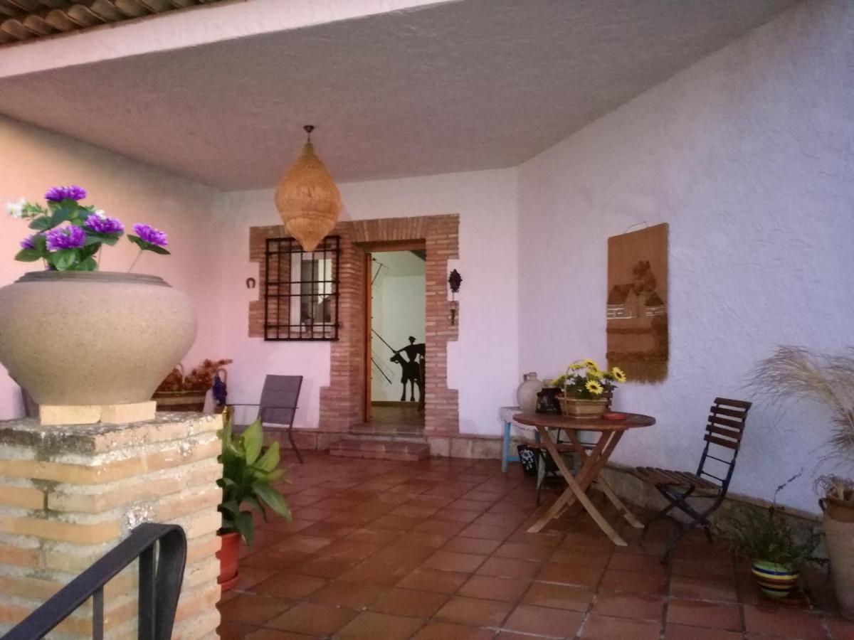 Villa Casa Rural La Amistad Burguillos de Toledo Exterior foto